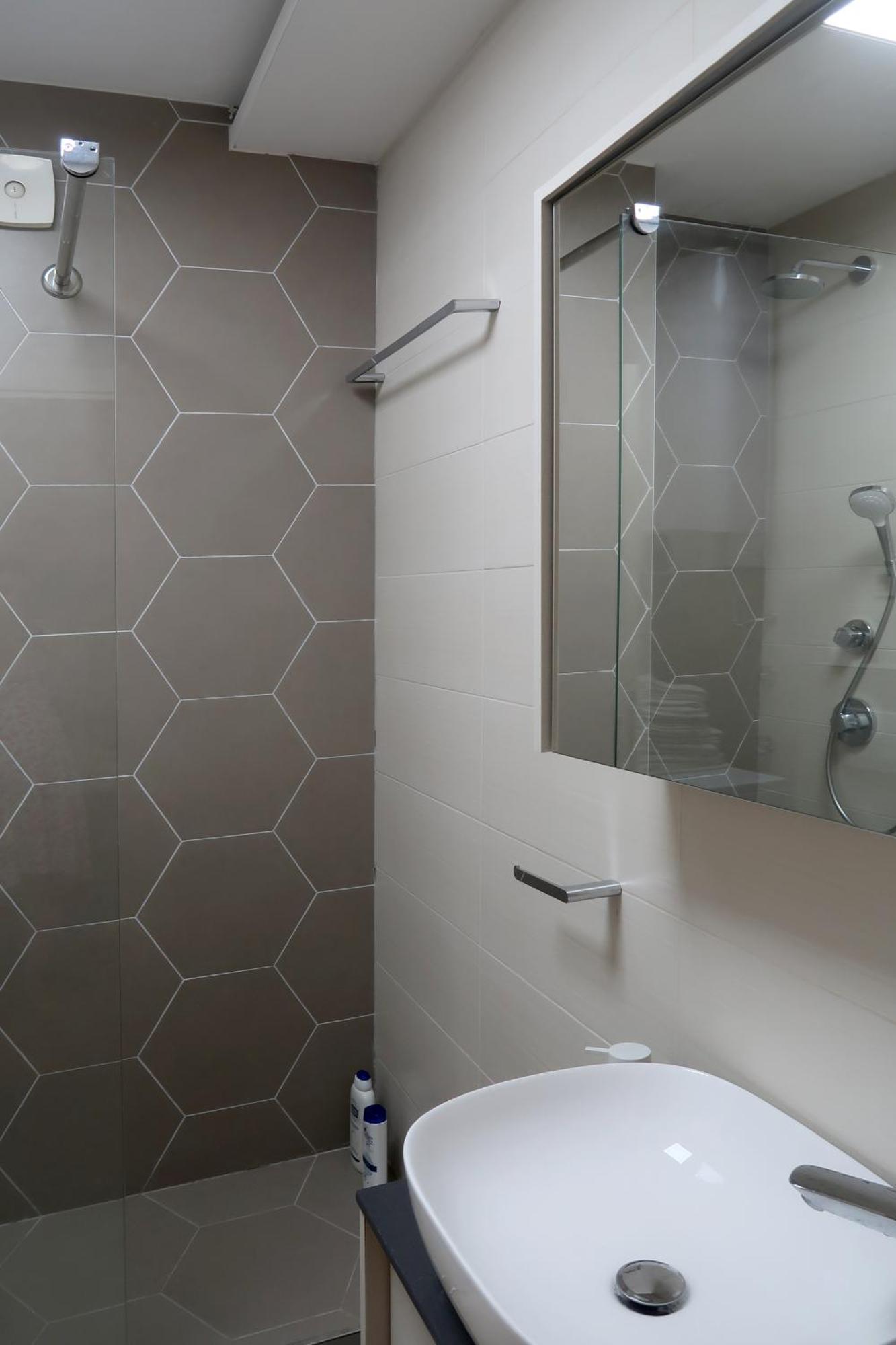 Cozy Nest, 350M To Beach, Free Parking, Wi-Fi โกตอร์ ภายนอก รูปภาพ